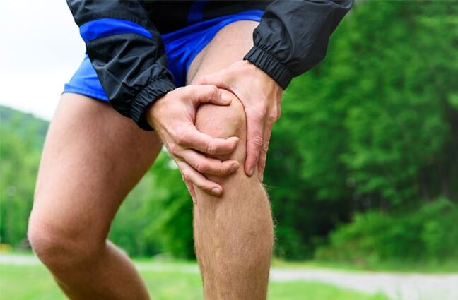 Knee pain can be a symptom of arthrosis